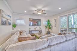 127 Sandcastle Court