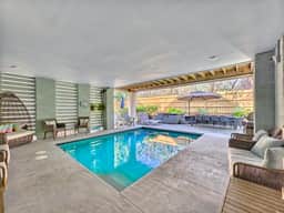 127 Sandcastle Court
