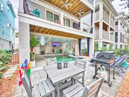 57 Sandcastle Ct