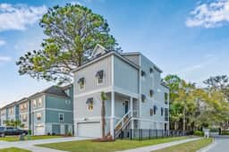 131 Sandcastle Court