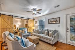 10 Gardenia Street - Folly Field