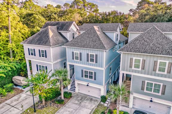 53 Sandcastle Ct - Image 1