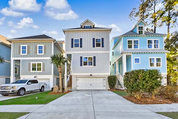 57 Sandcastle Ct - Image 1