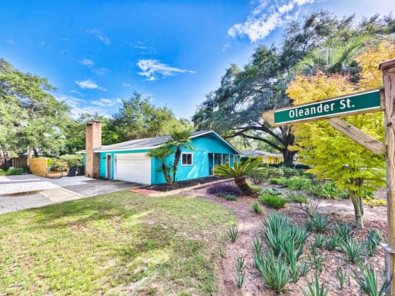 16 Oleander St - Folly Field