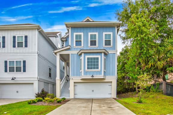 101 Sandcastle Court