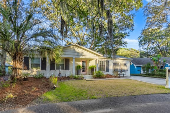 10 Gardenia Street - Folly Field