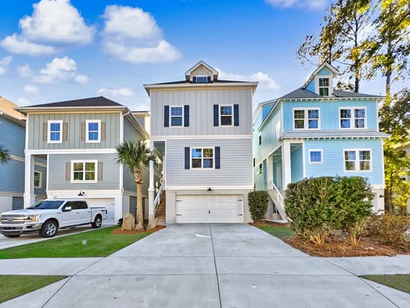 57 Sandcastle Ct