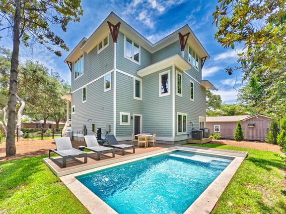 35 Oleander St - Image 1